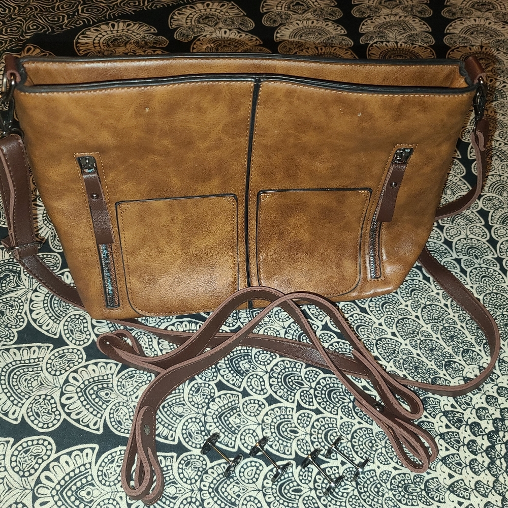 Ivy & Fig leather bag
